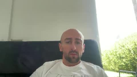 Snapshot of oxlade59 chatting on March 2026 09:20:01 AM oxlade59 online show from March 2026 09:20:01 AM