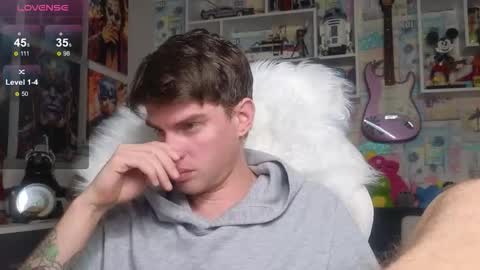 Snapshot of oxmikexo chatting on February 2026 02:53:02 PM Mike online show from February 2026 02:53:02 PM