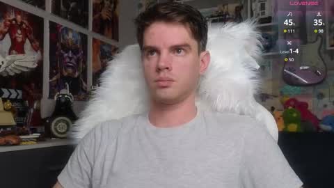 Snapshot of oxmikexo chatting on February 2026 12:15:02 PM Mike online show from February 2026 12:15:02 PM