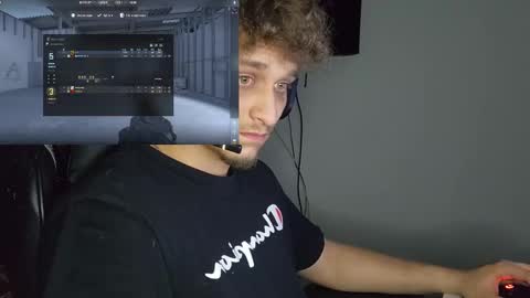 Snapshot of ozilla0699 chatting on January 2025 11:32:01 PM ozilla0699 online show from January 2025 11:32:01 PM