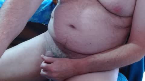 Snapshot of ozzieozzieoi chatting on September 2025 02:24:01 AM HairyolOz online show from September 2025 02:24:01 AM