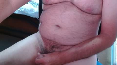 Snapshot of ozzieozzieoi chatting on December 2025 02:49:01 AM HairyolOz online show from December 2025 02:49:01 AM