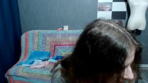 Ella online show from April 2026 05:51:02 AM