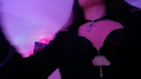 Snapshot of paariss_ chatting on June 2026 12:04:02 AM Paris online show from June 2026 12:04:02 AM