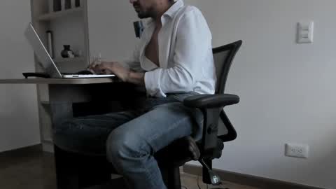 pablo rincon95 online show from December 2024 05:55:01 PM