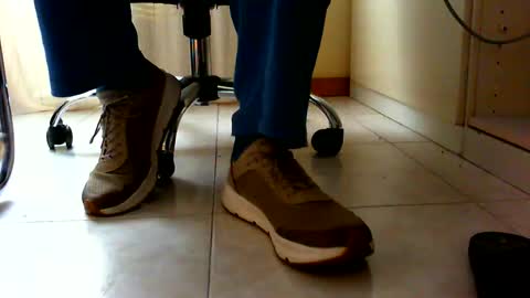 Pablo Meness online show from December 2024 09:39:02 AM