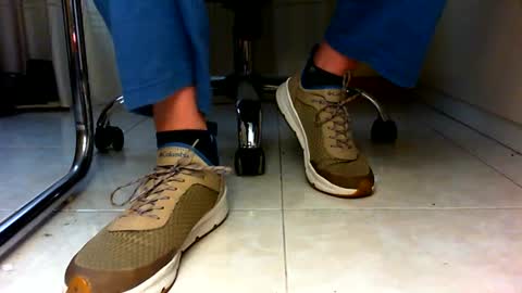 Pablo Meness online show from December 2024 12:26:01 PM