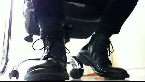 Pablo Meness online show from January 2025 01:47:02 PM