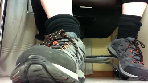 Pablo Meness online show from March 2025 06:44:01 PM