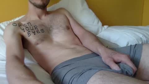 Snapshot of paintdude424 chatting on October 2025 03:08:02 PM paintdude424 online show from October 2025 03:08:02 PM