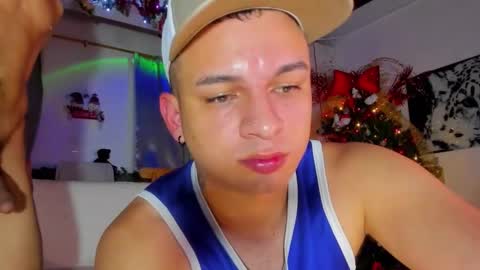 LIAN AND JACK online show from December 2025 06:06:01 AM