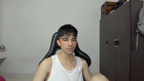 Snapshot of pakun_ chatting on December 2024 10:51:01 PM pakun_ online show from December 2024 10:51:01 PM