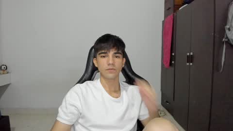 Snapshot of pakun_ chatting on December 2024 11:57:01 PM pakun_ online show from December 2024 11:57:01 PM
