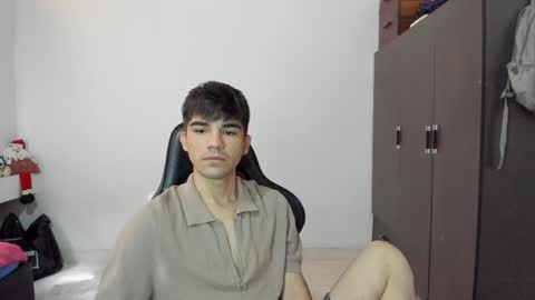 Snapshot of pakun_ chatting on December 2024 03:01:02 PM pakun_ online show from December 2024 03:01:02 PM