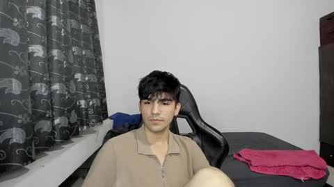 Snapshot of pakun_ chatting on January 2025 01:20:01 AM pakun_ online show from January 2025 01:20:01 AM