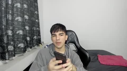 Snapshot of pakun_ chatting on February 2025 01:03:02 AM pakun_ online show from February 2025 01:03:02 AM