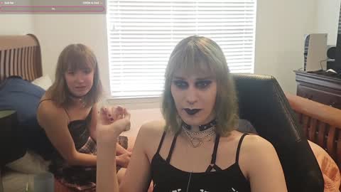 Snapshot of palaceofmalice chatting on January 2025 04:02:02 PM palaceofmalice online show from January 2025 04:02:02 PM