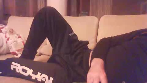 pallavolista73 online show from April 2026 11:27:02 PM