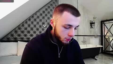 Paul online show from February 2025 08:14:01 AM