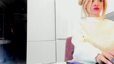 Snapshot of palmer_haze chatting on January 2025 09:04:02 PM palmer_haze online show from January 2025 09:04:02 PM