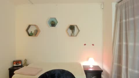 Snapshot of paloma_victory chatting on February 2026 08:40:01 PM Paloma online show from February 2026 08:40:01 PM