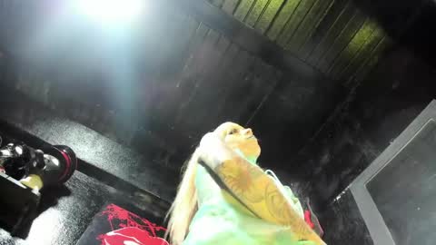 Paloma online show from May 2026 09:42:01 PM