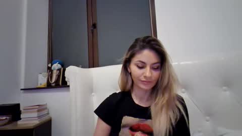 Pamela051087 online show from December 2025 07:07:02 PM