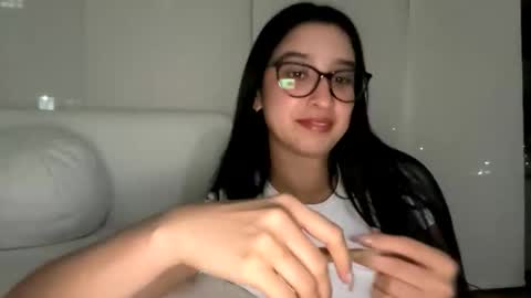 pamela_milleer online show from January 2026 12:35:01 AM