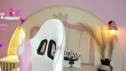Princess Pamela  online show from April 2026 12:04:01 PM