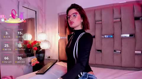 Pamela online show from December 2025 05:35:01 AM