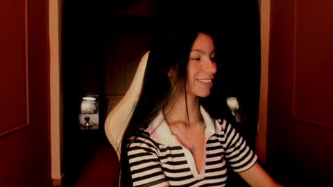Snapshot of pamelaascott chatting on June 2026 04:14:02 AM P A M online show from June 2026 04:14:02 AM