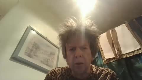 Snapshot of paminpantyhose chatting on January 2025 05:56:01 PM paminpantyhose online show from January 2025 05:56:01 PM