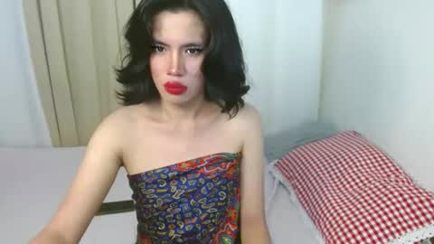 Snapshot of pandabear97504 chatting on May 2026 10:37:01 PM Miss Kate HATECHEAPGUYS online show from May 2026 10:37:01 PM