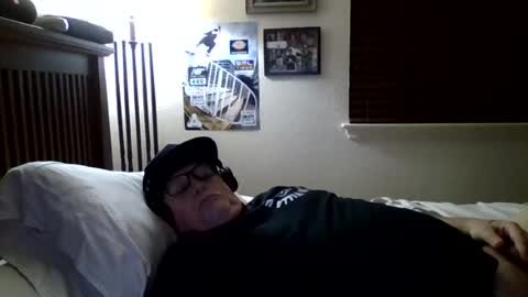 Snapshot of panos678442 chatting on June 2026 10:40:01 AM panos online show from June 2026 10:40:01 AM