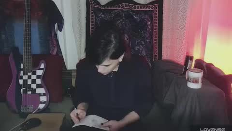 Snapshot of panther_cap chatting on December 2025 01:42:01 PM In bio online show from December 2025 01:42:01 PM