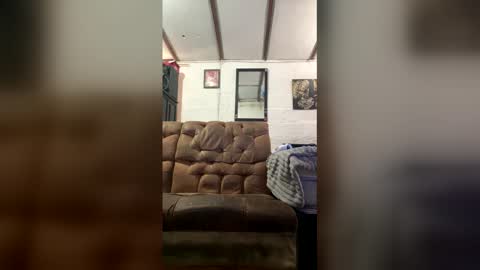 Snapshot of panthers_room chatting on May 2026 06:58:01 PM panthers_room online show from May 2026 06:58:01 PM