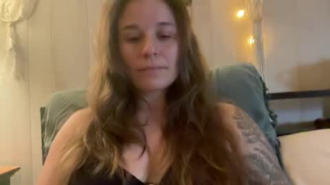 Snapshot of pantiesofthefae chatting on July 2026 10:55:01 AM Pantiesofthefae online show from July 2026 10:55:01 AM