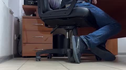 Pantyhose Lover online show from October 2025 05:11:02 AM