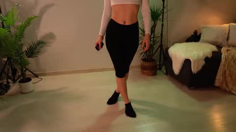 Kristina Kriss online show from February 2026 08:38:01 PM