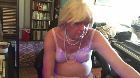 Snapshot of pantyvloletlace chatting on July 2026 09:30:01 PM Pantyvioletlace online show from July 2026 09:30:01 PM