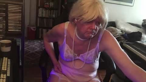 Snapshot of pantyvloletlace chatting on July 2026 09:07:02 PM Pantyvioletlace online show from July 2026 09:07:02 PM