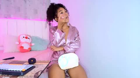 Snapshot of pao_salazar chatting on September 2025 08:31:01 PM pao_salazar online show from September 2025 08:31:01 PM