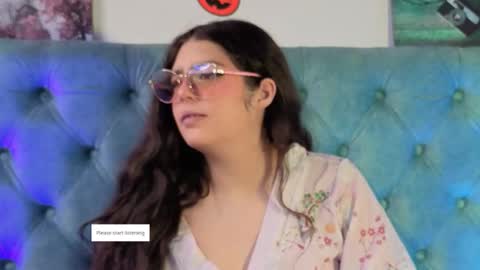 Paola Lyon online show from November 2025 12:39:02 PM