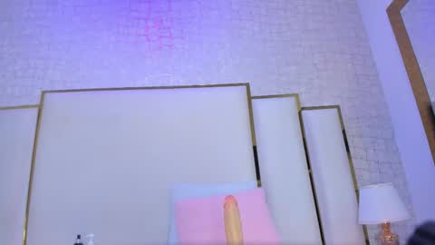 Paola  online show from March 2026 11:38:02 AM