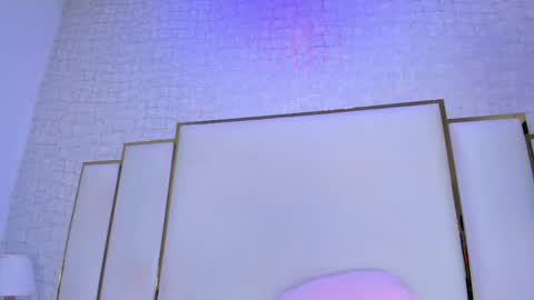 Paola  online show from April 2026 09:37:01 AM