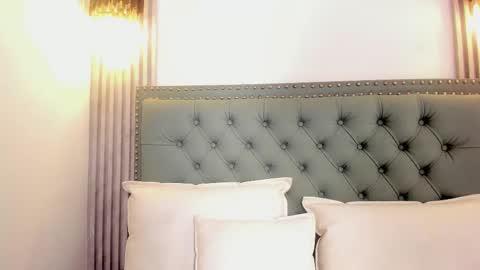    online show from March 2025 06:00:01 PM