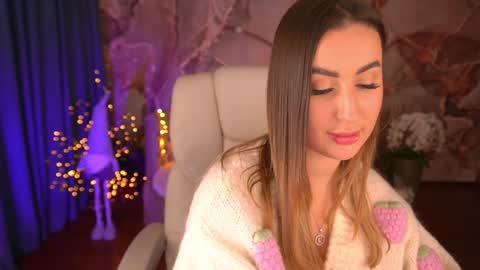 Lia online show from December 2024 07:10:01 PM