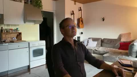 papa_show online show from January 2025 03:39:02 PM