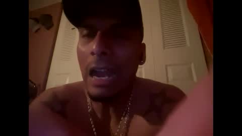 Snapshot of papasitoric0 chatting on February 2026 07:45:01 AM papasitoric0 online show from February 2026 07:45:01 AM