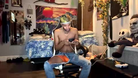 papian0 online show from October 2025 12:11:01 AM